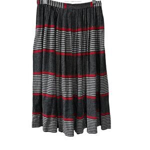 Evan Picone women 8 Skirt Midi Vintage plaid wool pleats holiday black white red